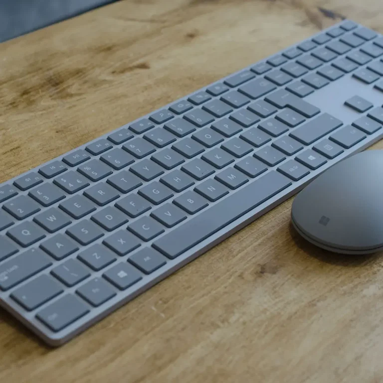 Microsoft Surface Wireless Keyboard WS2-00025: A Seamless Typing Experience